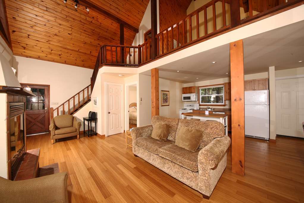 Sir Sam'S Inn & Spa (Adults Only) Haliburton Quarto foto