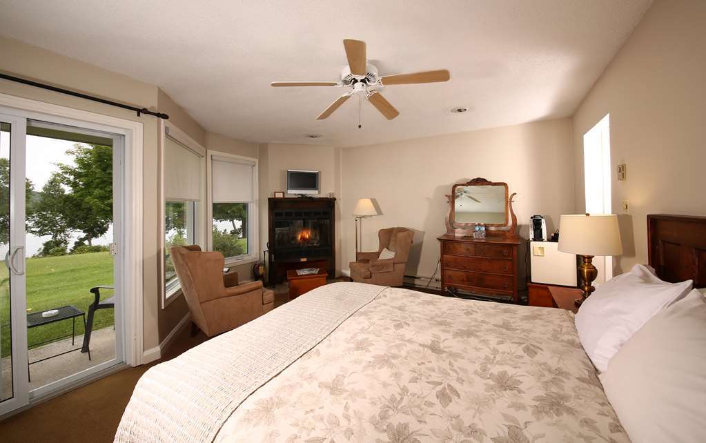Sir Sam'S Inn & Spa (Adults Only) Haliburton Quarto foto